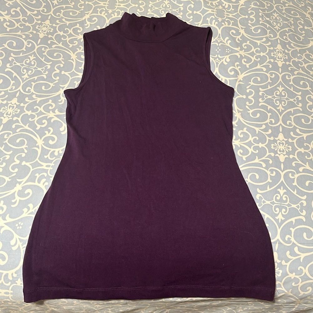 Sleeveless top